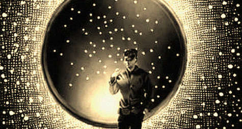 The Rolls-Royce That Hauls Cargo: Trump’s Crypto Welcome and the Tripartite Defense Axis Reshaping Middle East Finance